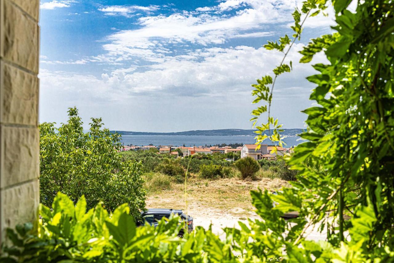 Home Away From Home With Outdoor Pool, Botanical Garden And A Beautiful Sea View Kastela Luaran gambar