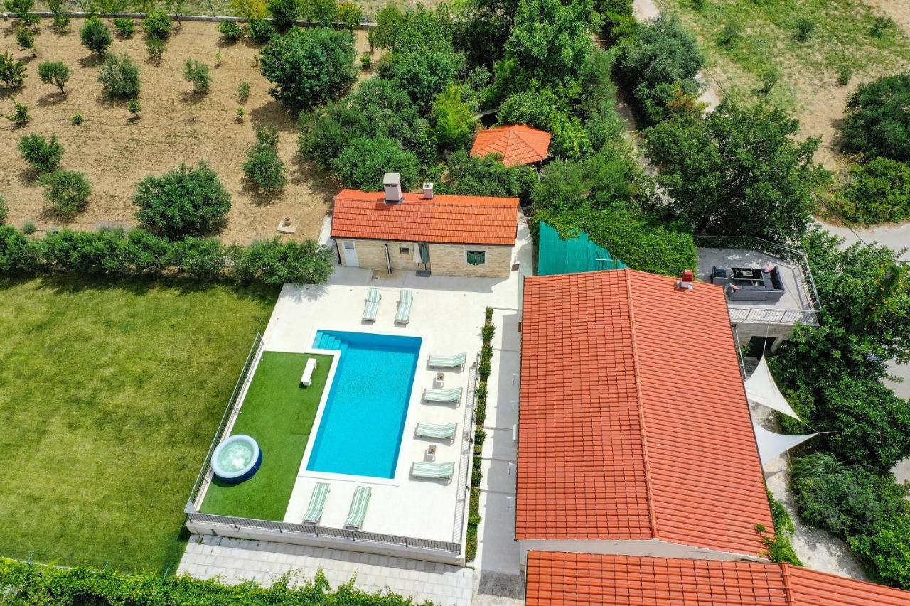 Home Away From Home With Outdoor Pool, Botanical Garden And A Beautiful Sea View Kastela Luaran gambar