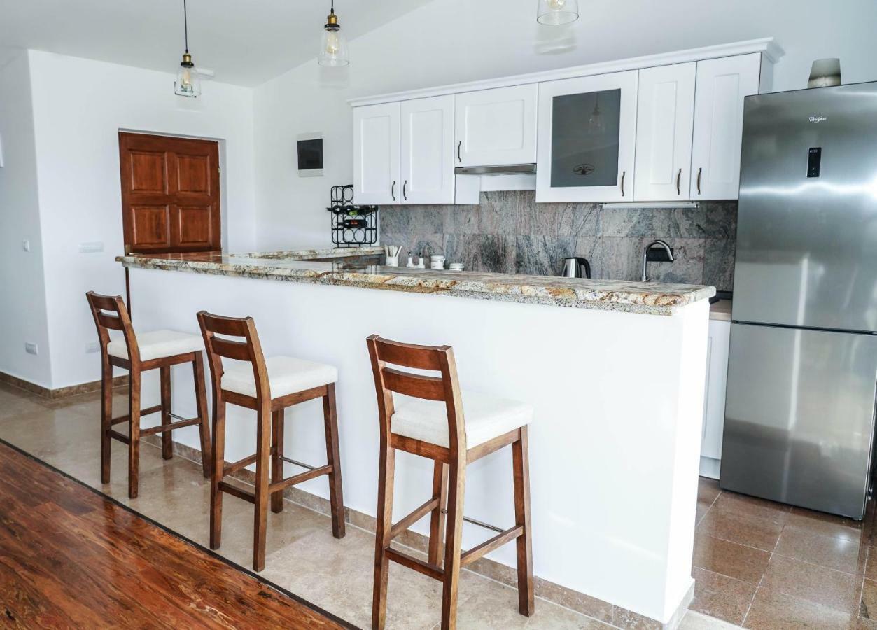 Home Away From Home With Outdoor Pool, Botanical Garden And A Beautiful Sea View Kastela Luaran gambar