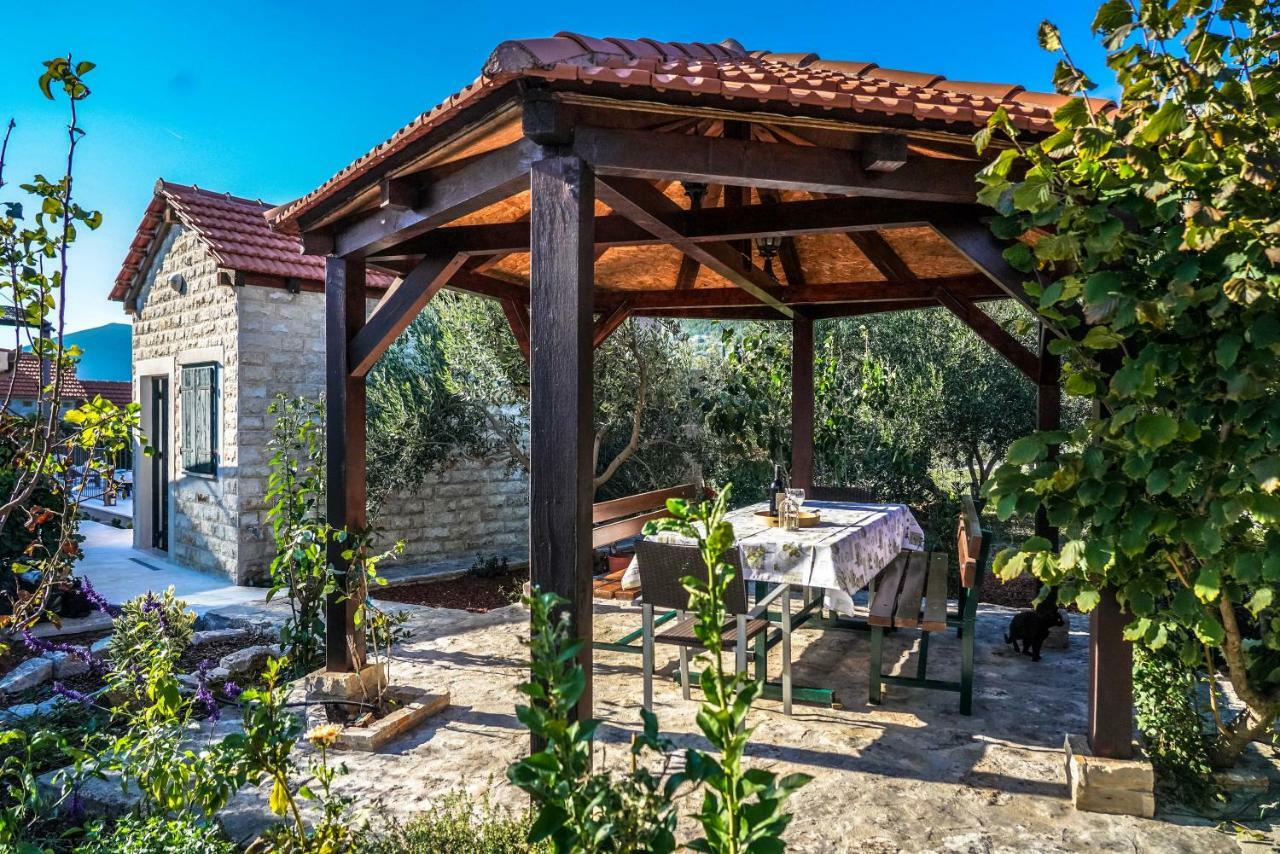 Home Away From Home With Outdoor Pool, Botanical Garden And A Beautiful Sea View Kastela Luaran gambar